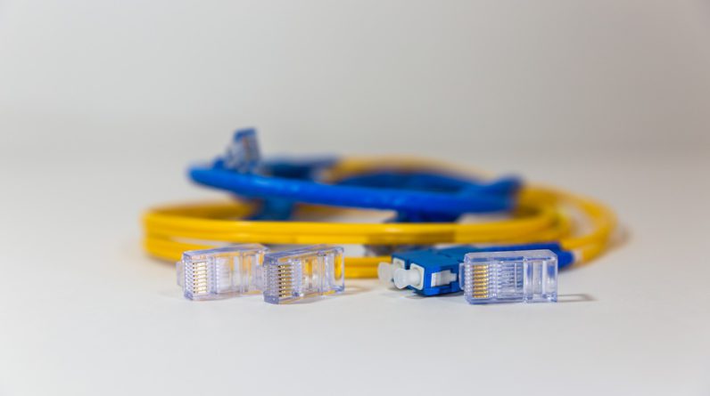 Connecter un cable optique [Résolu]